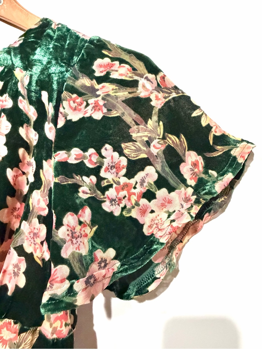 •Modcloth• Metallic Emerald Velvet Maxi Dress with Pink Floral - Picture 4 of 15